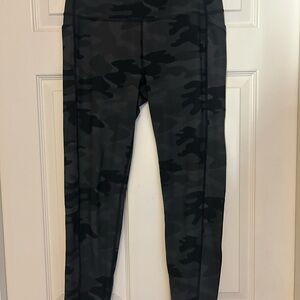 DSG Black Camouflage Activewear
